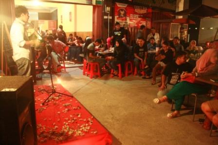 Malam Puisi Aceh, Suguhan Cinta dan Perjuangan Dalam Sastra