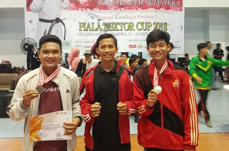 Karateka UIN Ar-Raniry Boyong 2 Mendali pada Piala Rektor Unsyiah