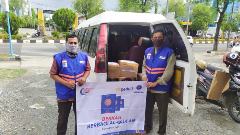 DT Peduli Aceh Gandeng Asrama IPAU Distribusikan Al-Qur’an di Aceh Utara dan Pidie Jaya