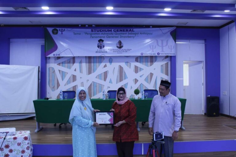 Kuliah Umum Fakultas Psikologi UIN Ar-Raniry, Hadirkan Narasumber Akademisi UI Berdarah Aceh