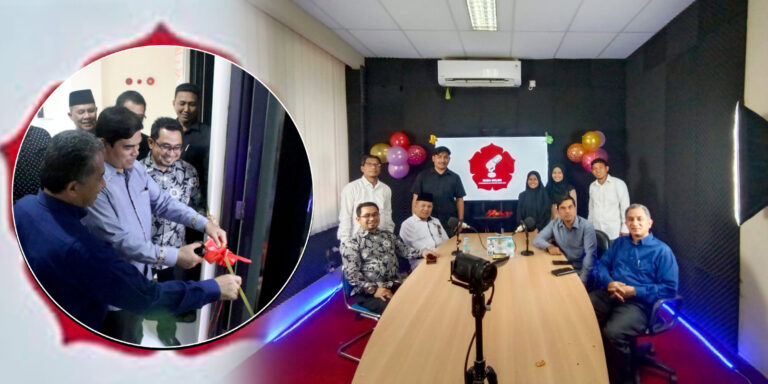 Rektor Launching Studio Podcast Pascasarjana UIN Ar-Raniry