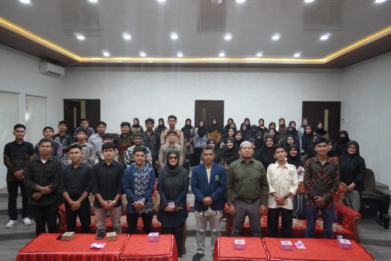 Tingkatkan Kapasitas Pengurus, HMPS Bahasa dan Sastra Arab UIN Ar-Raniry Gelar Upgrading dan Raker