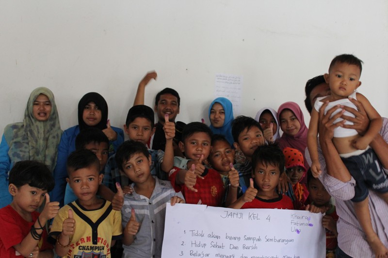 Foto | Vopis Hibur Anak-anak Korban Banjir Aceh Utara