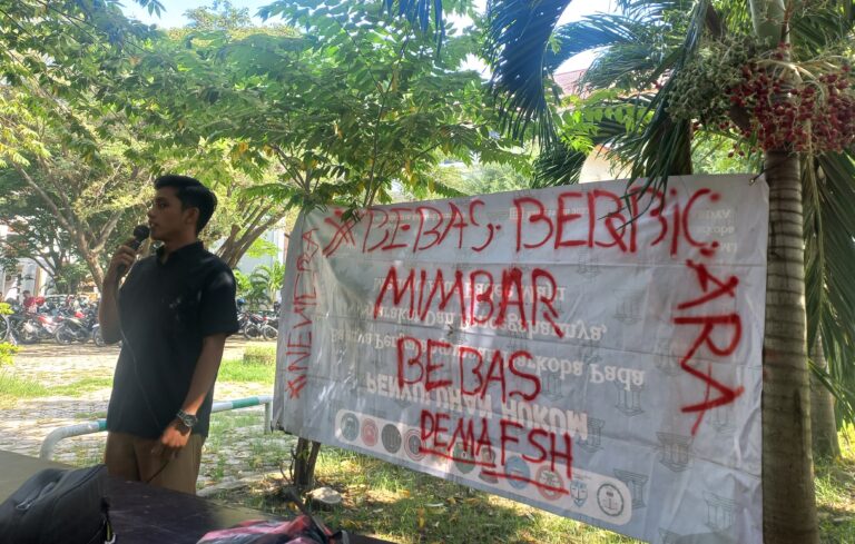 Jembatani Aspirasi Mahasiswa, DEMA FSH Adakan Mimbar Bebas