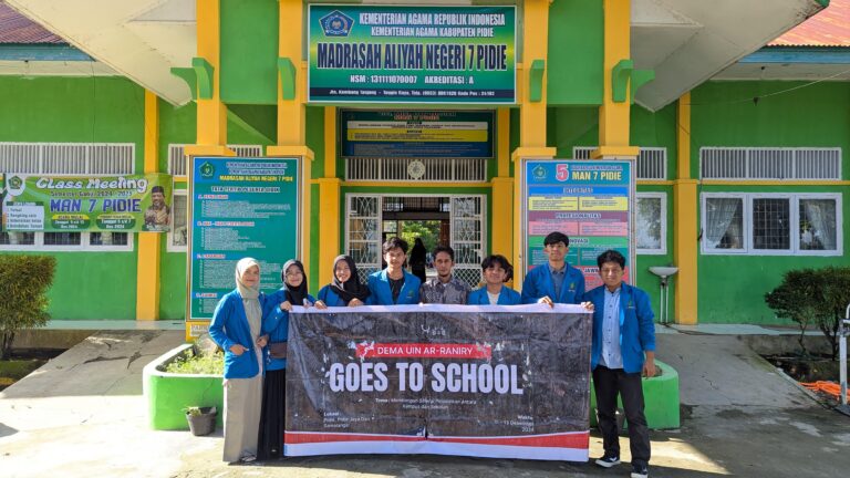 Perkuat Hubungan Sekolah dan Universitas, DEMA UIN Ar-Raniry Gelar “Goes to School”