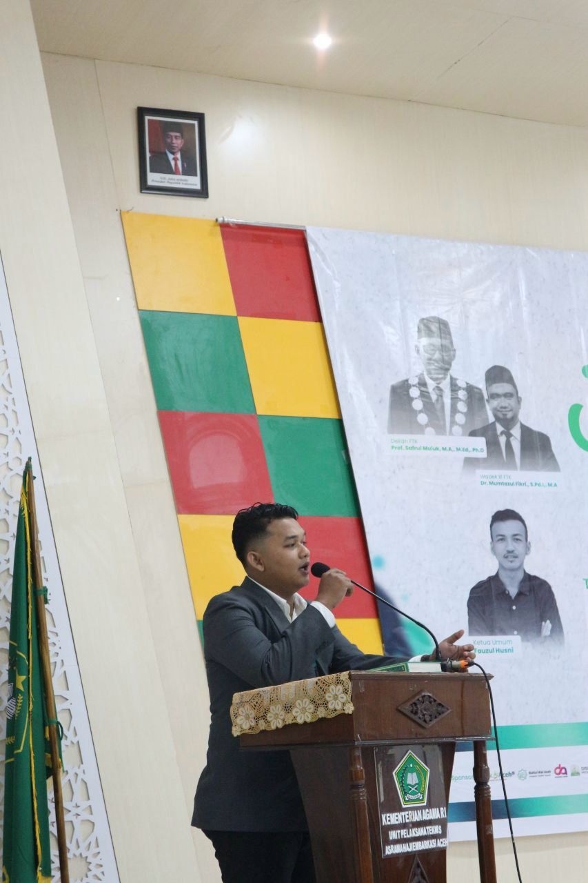 Pendidikan Bukan Sekadar Mengajar, Tapi Membangun Kesadaran