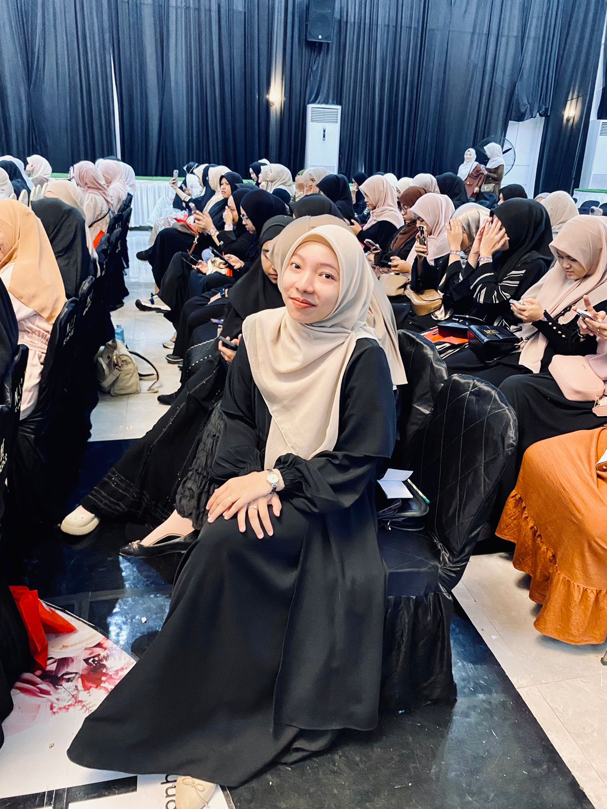 Jangan Salahkan Cermin yang Retak!
