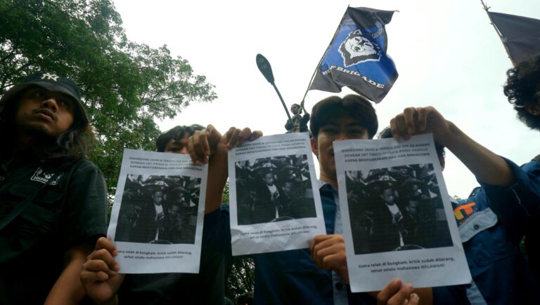 Saintek Kecewa, Begini Kronologi Aksinya di Depan Rektorat