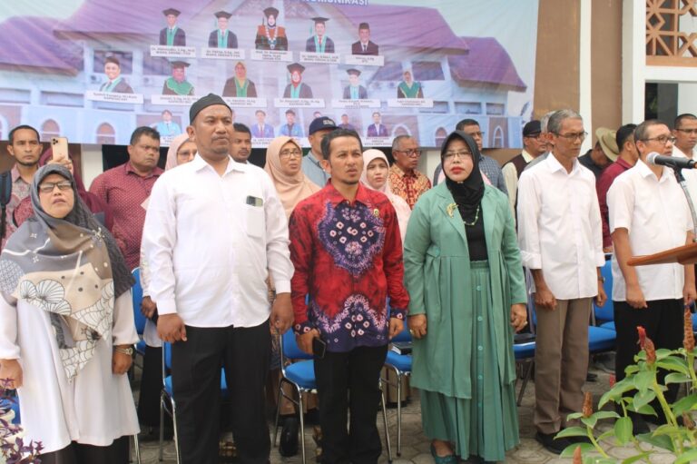 FDK UIN AR-RANIRY LAKSANAKAN PBAK Tahun 2025; Sambut 307 Mahasiswa Baru