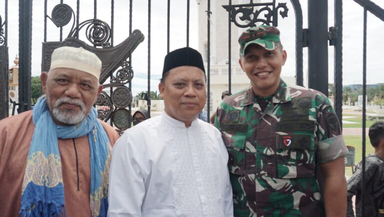 Warek III UIN Ar-Raniry Apresiasi Aksi Damai Mahasiswa