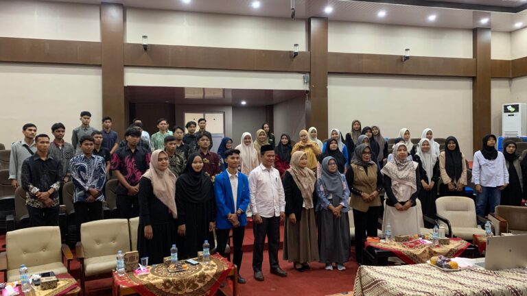HMP AFI UIN Ar-Raniry Sukses Gelar Seminar Refleksi 2 Dekade Perdamaian Aceh