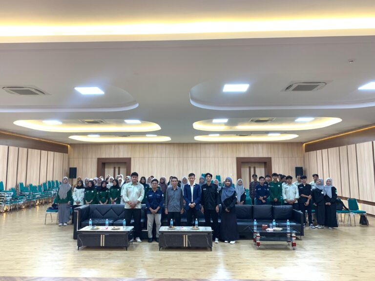 SEMA Psikologi Latih Kepemimpinan Mahasiswa lewat LKMP 2025