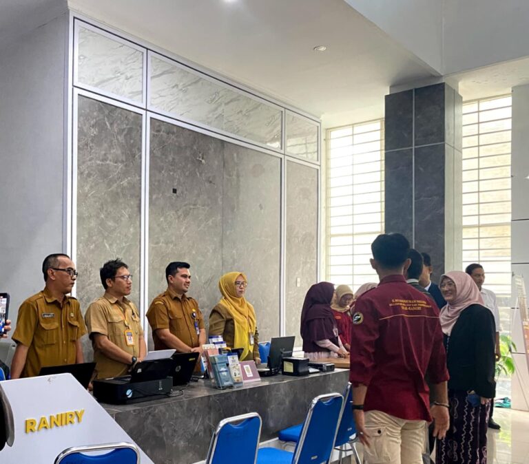 FISIP UIN Ar-Raniry Gelar Pekan Nasional Pelayanan Publik Perdana, Hadirkan Berbagai Instansi untuk Layani Masyarakat