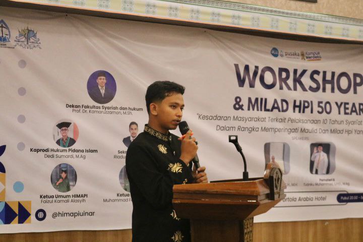 Saat Dunia Sibuk Merayakan Ibu, Mari Kita Dengarkan Suara Ayah