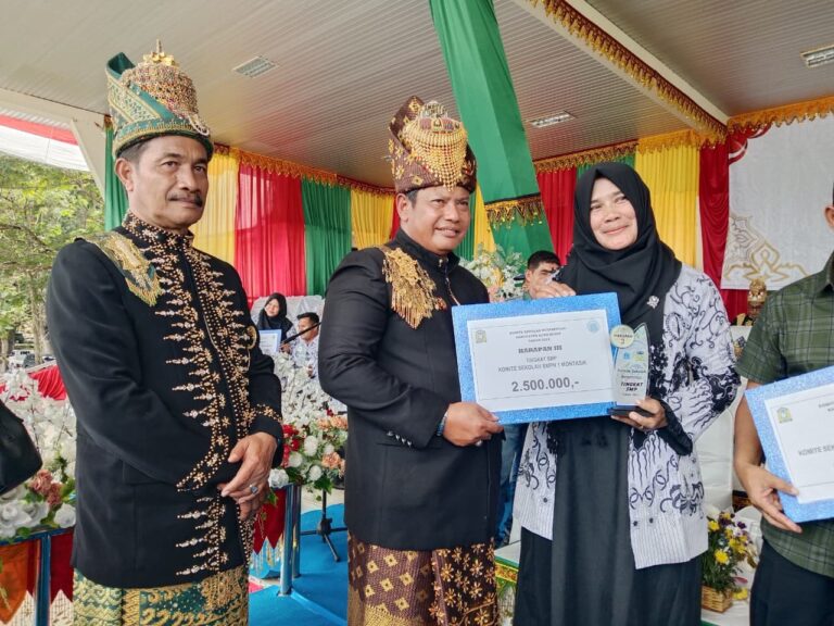 SMPN 1 Darul Imarah dan SDN Pertiwi Lamgarot Juarai Komsek Berprestasi Se-Aceh Besar