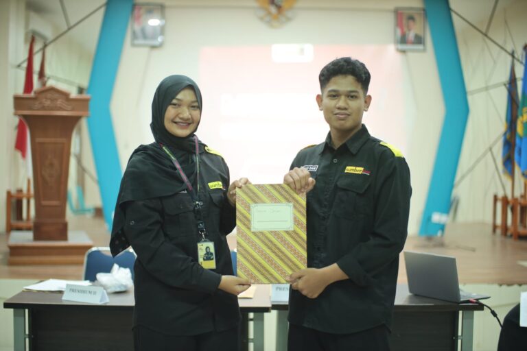 Ahmad Dani Pimpin Pers Mahasiswa Sumberpost UIN Ar-Raniry Periode 2026-2027