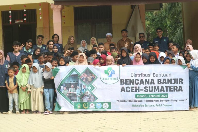 Jejak Peduli Hadir Membawa Harapan, Salurkan 500+ Paket Bantuan bagi Korban Banjir di Pidie Jaya dan Aceh Utara