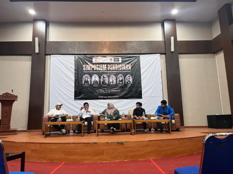 DPRA dan Kadis Pendidikan Absen, BEM SI dan AMI Tetap Gelar Simposium Pendidikan di Banda Aceh