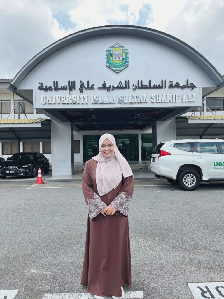 Eksplorasi Akademik dan Pengabdian: Mahasiswa UIN Ar-Raniry di UNISSA Brunei Darussalam​