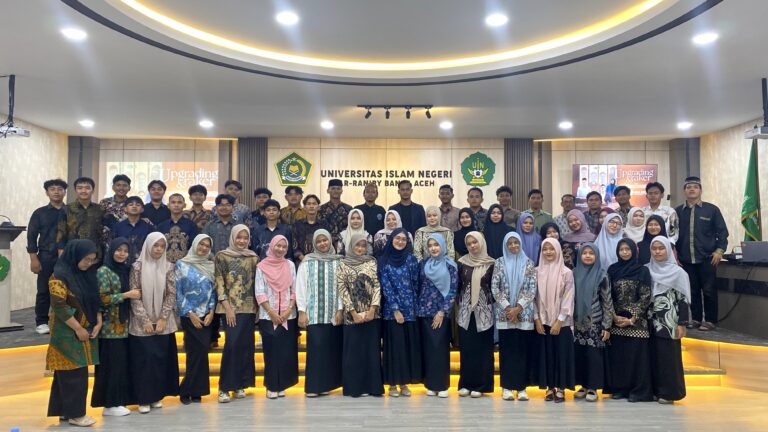 Meneguhkan Arah Gerak Organisasi, Himpunan Mahasiswa Hukum Keluarga Gelar Upgrading dan Rapat Kerja
