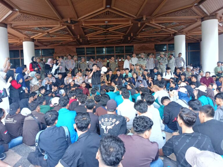 Gelombang Protes Mahasiswa Aceh Terus Berlanjut, Tuntutan Pencabutan Pergub No. 2 Masih Jadi Sorotan